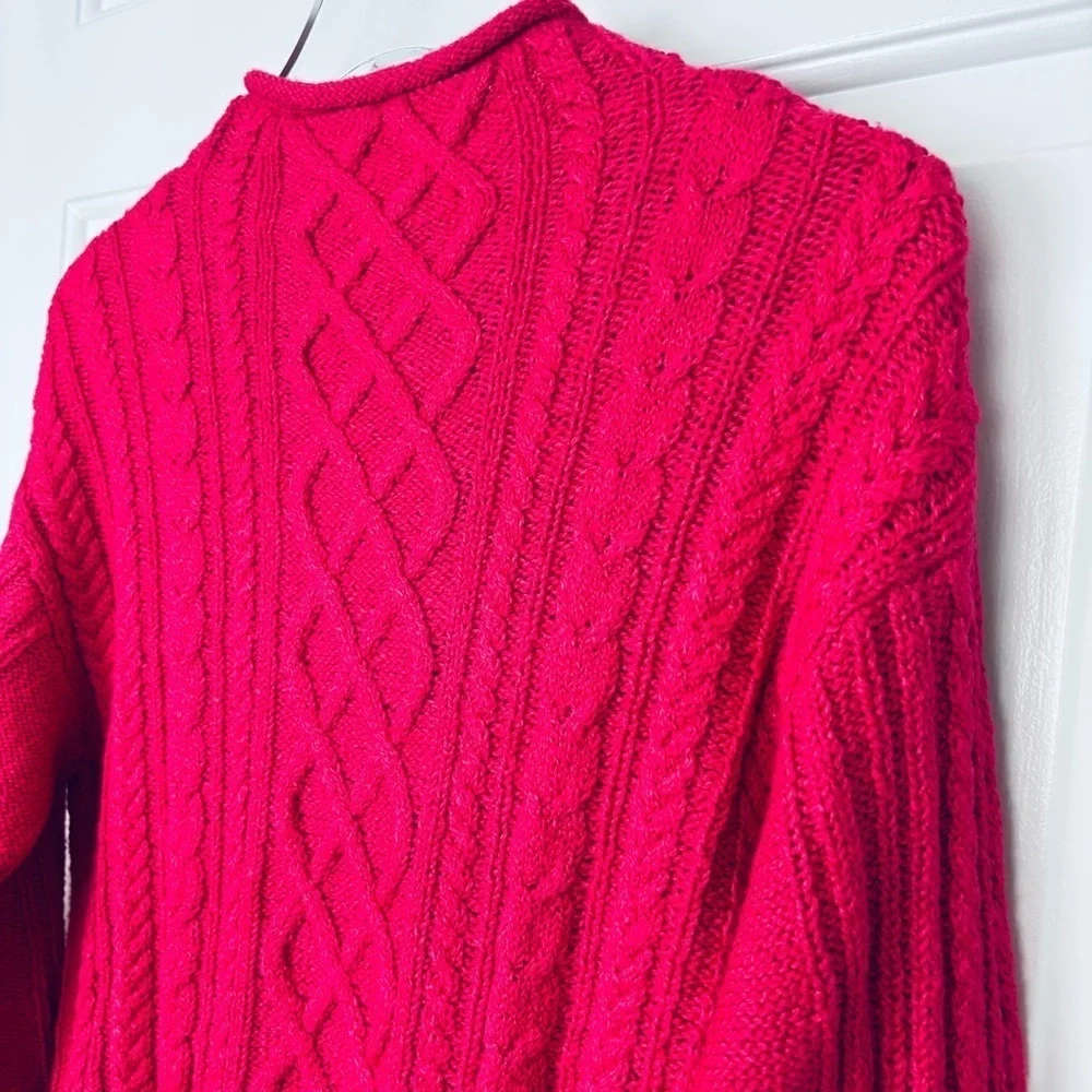 J. Crew NWT Cable Knit Rolled Neck Sweater Size Small